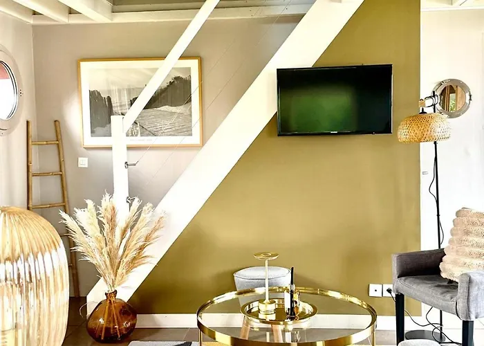 La Sauvagine Les Pieds Dans L'eau Holiday home